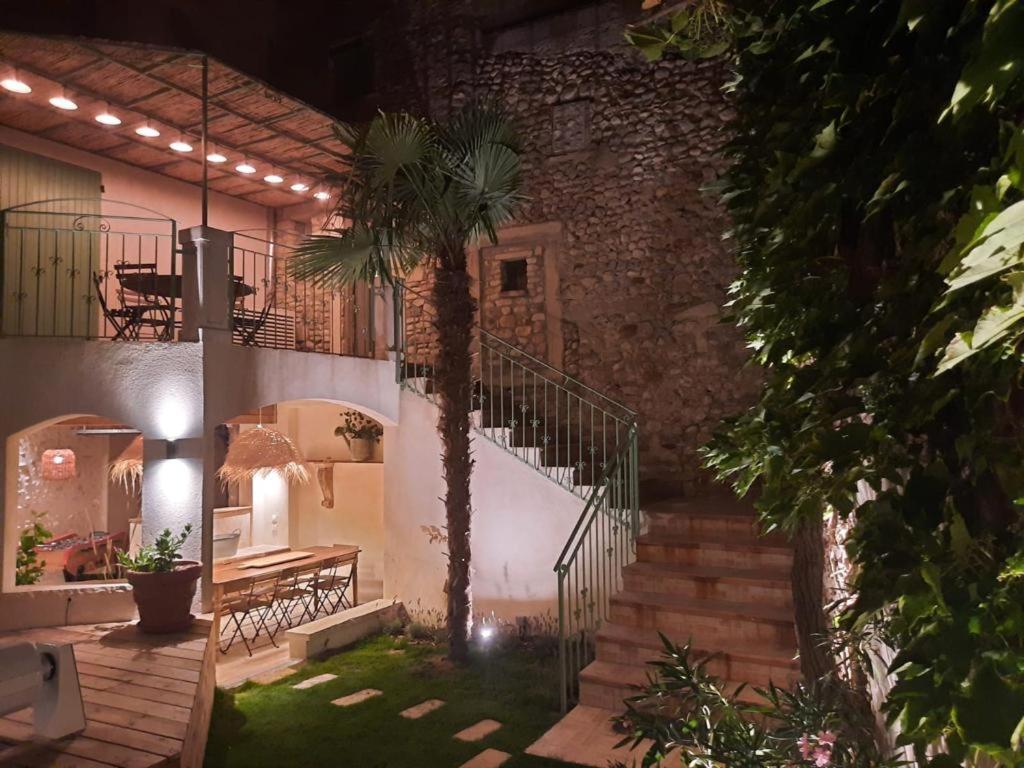 Drome Provencale Maison Familiale Calme Dans Village Valréas Exterior foto