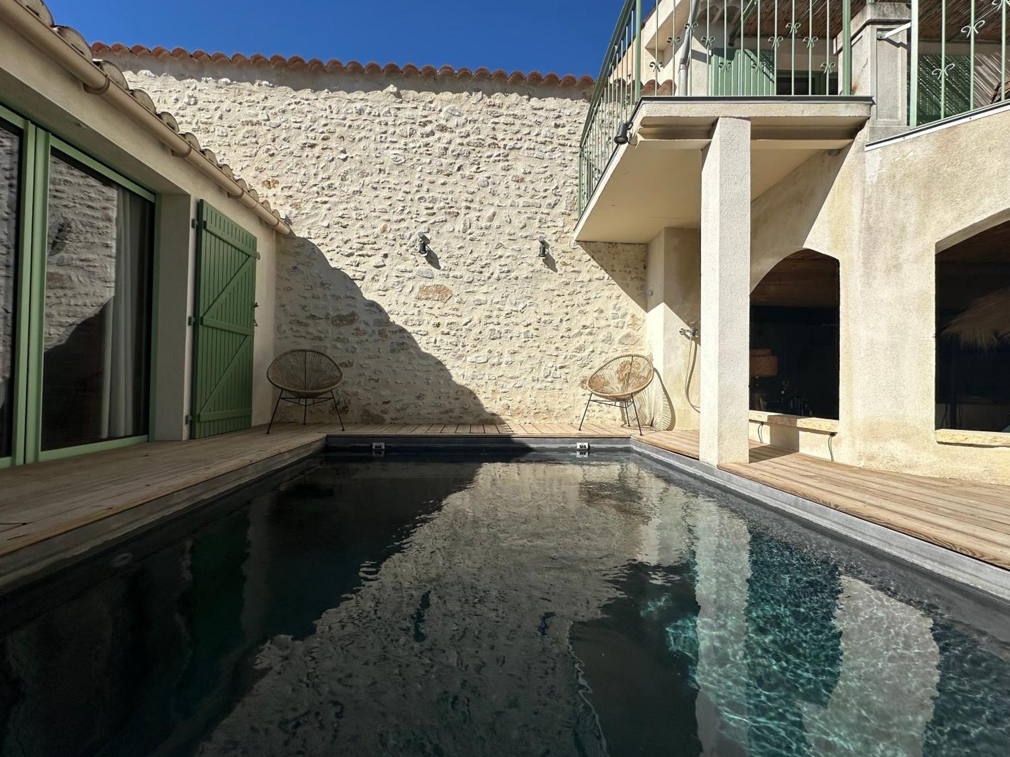 Drome Provencale Maison Familiale Calme Dans Village Valréas Exterior foto